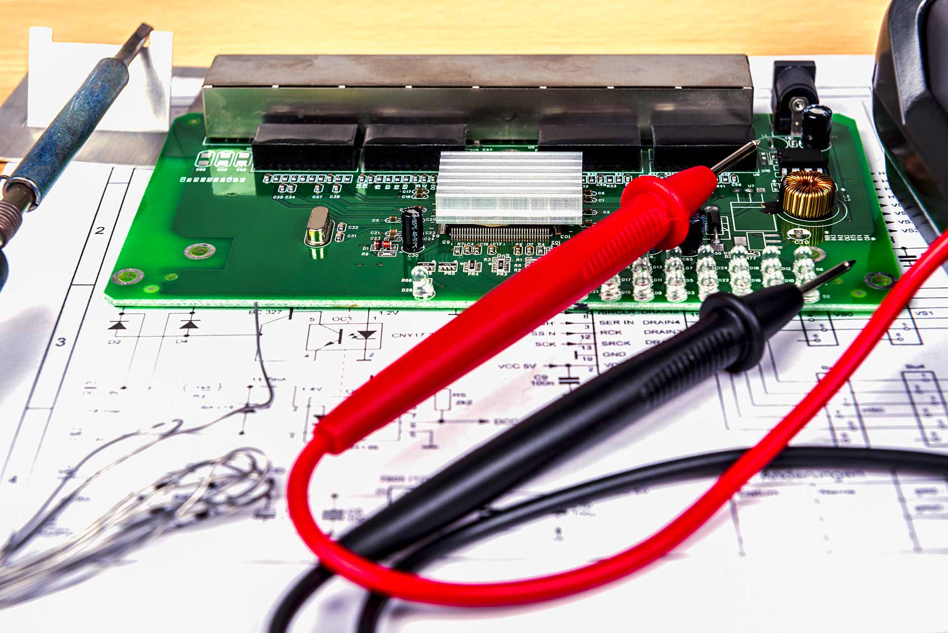 Electronic Design - Circuit board